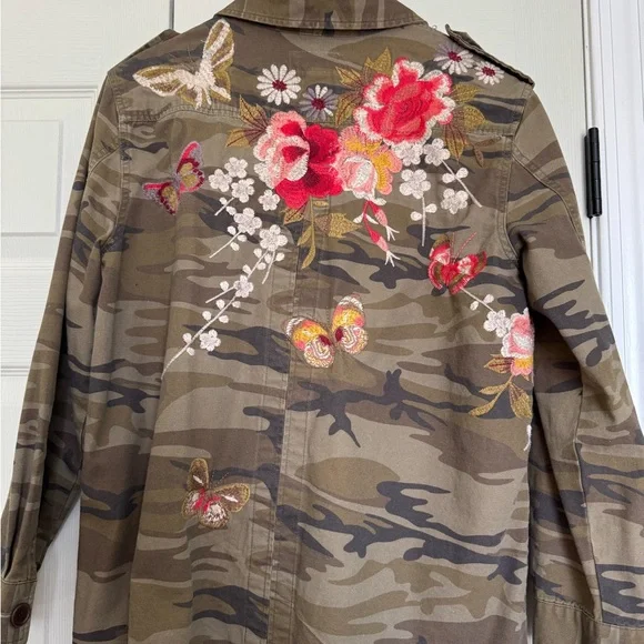 Johnny Was Olive Camouflage Jacket with Red Floral Accents - Picture 3 of 6